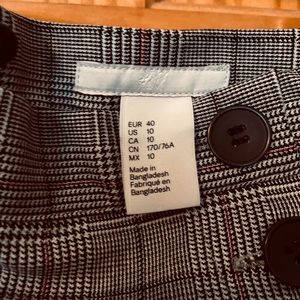 H&M Skirts - H&M check pencil skirt. Nwot. H&M Skirts - H&M check pencil skirt. Nwot.